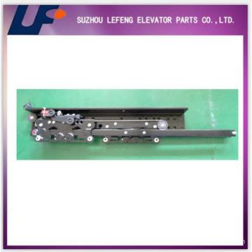 Center/Side Opening selcom elevator door parts with CE certificate